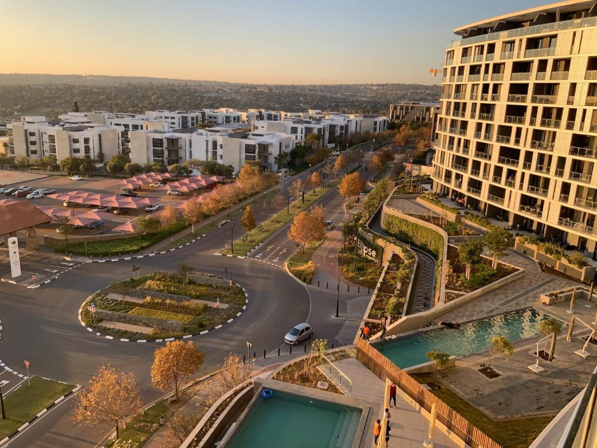 5 Star Elegant Apartments, Ellipse, Waterfall City, Midrand, Johannesburg Kültér fotó