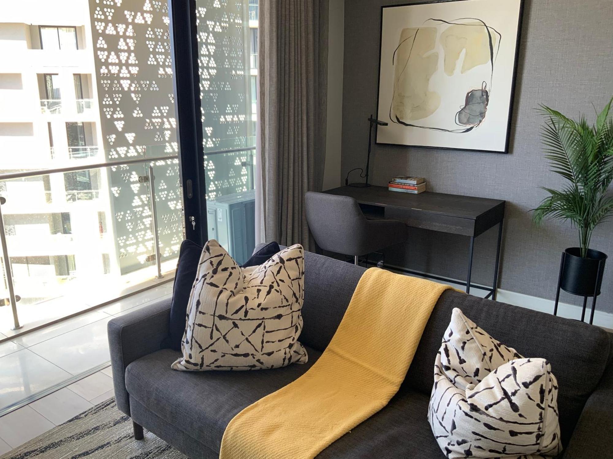 5 Star Elegant Apartments, Ellipse, Waterfall City, Midrand, Johannesburg Kültér fotó